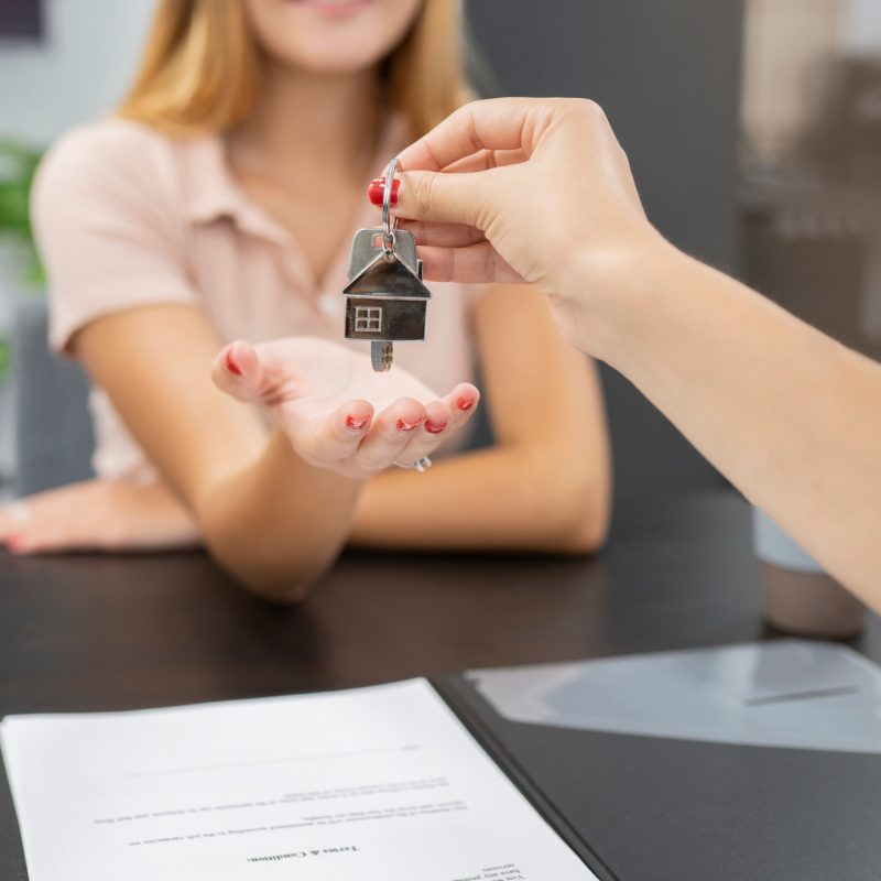 delivery of house keys in real estate